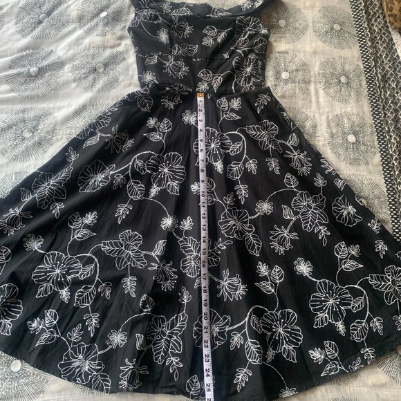 Bettie Page by Tatyana New Lamour Dress - Picture 9 of 9